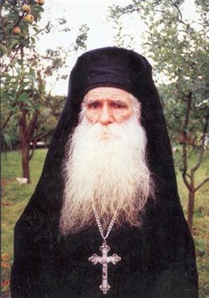 Părintele Elefterie Mihail – stareţ al Mănăstirii Dervent (1938-1959, 1990)